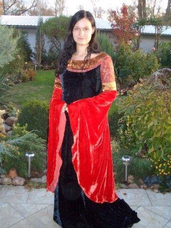 Arwen Dress from Lord of the Rings – Sewing Projects | BurdaStyle.com
