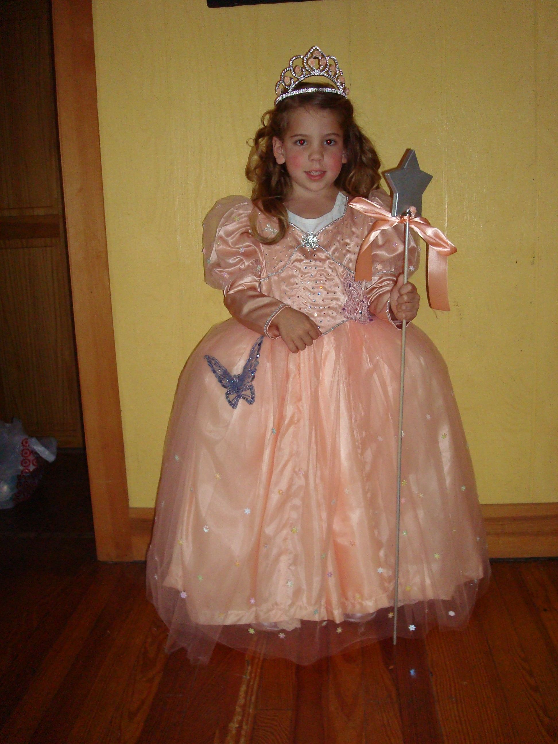 Child's Glinda Costume – Sewing Projects | BurdaStyle.com