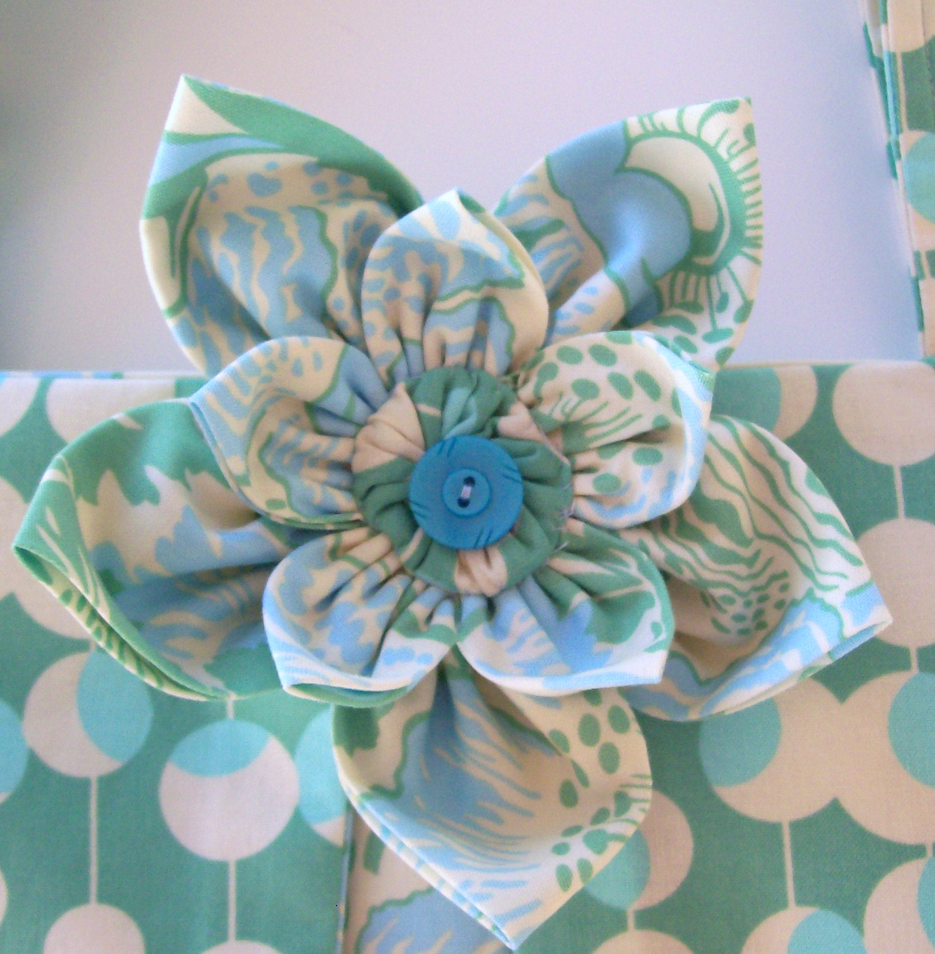 my fabric flower pin Sewing Projects