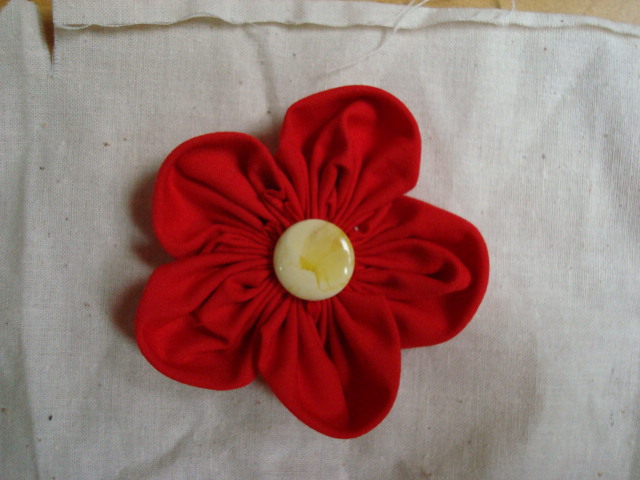 Fabric Kanzashi Flower Free Sewing Pattern