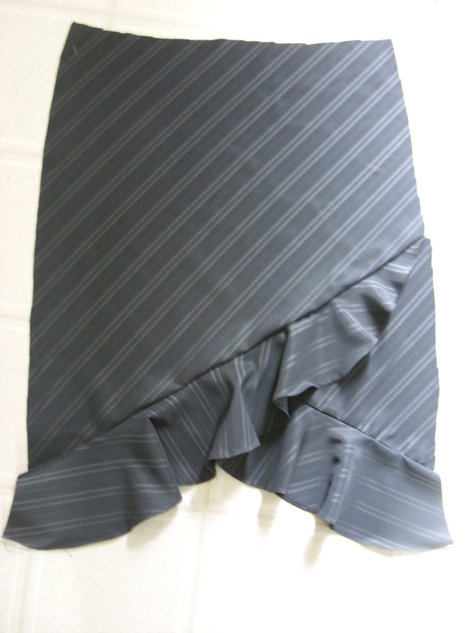 Grayskirt06_large