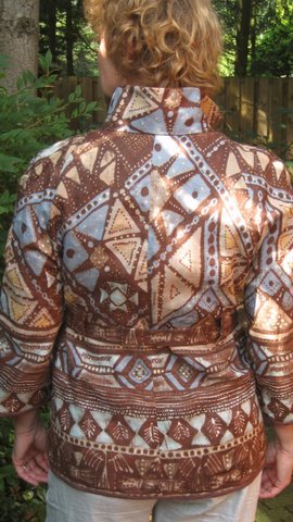 Kleding_augustus_2009_jasje_achterkant_large