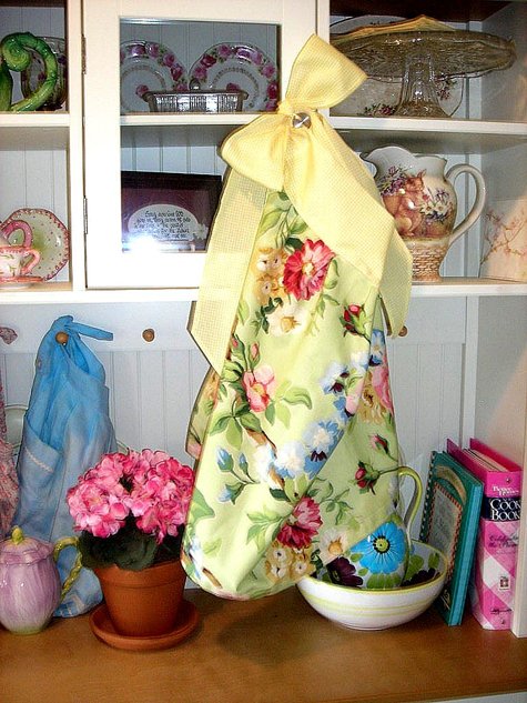 Apron_1_large