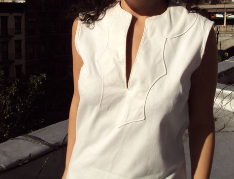 White_shirt_1_large