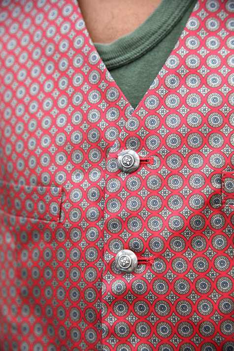 4_jason-closeupbuttons_large