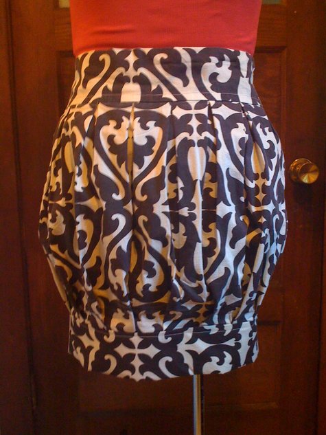Bubble_skirt_graphic_0909_3_large