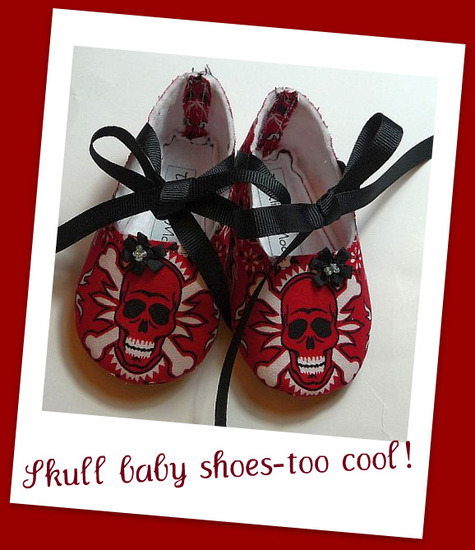 Skull_baby_shoes_large