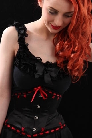 Corsetsmile_large