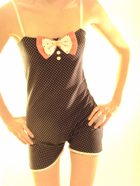 Playsuit_1_large