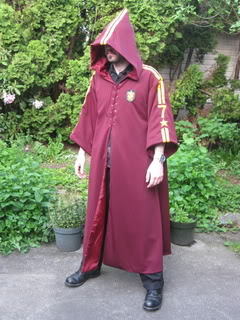 POA style Quidditch robes – Sewing Projects | BurdaStyle.com