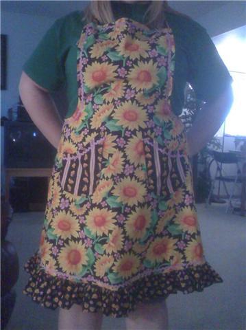Grandma_apron_large
