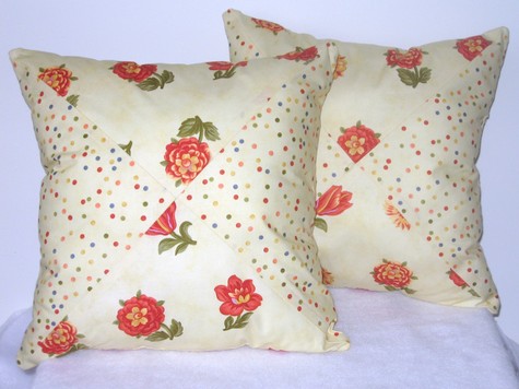 Pillows_mitered_dots_roses_2__large