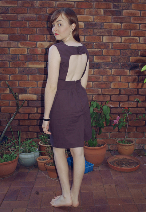 Backless-dress-1_large