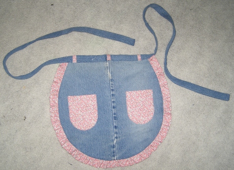 Apron1_large