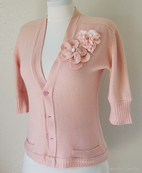Peachy_sweater_1_large