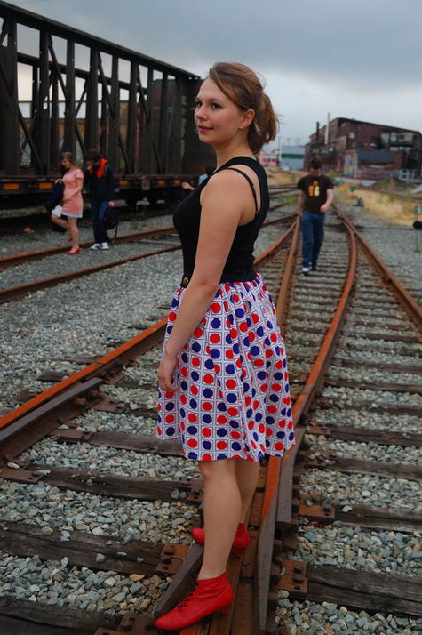 Ali_skirt_1_large