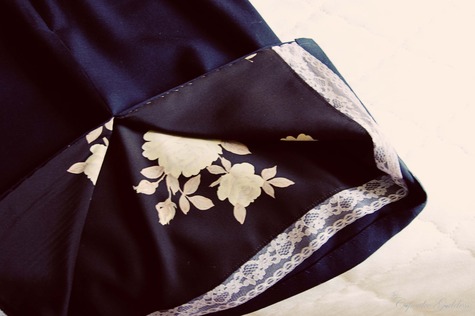 Pencil_skirt_inside_large