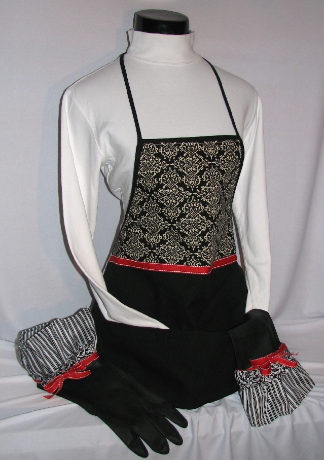 Domestic Diva Hostess Apron in Damask With Matching Rubber Gloves Sewing Projects