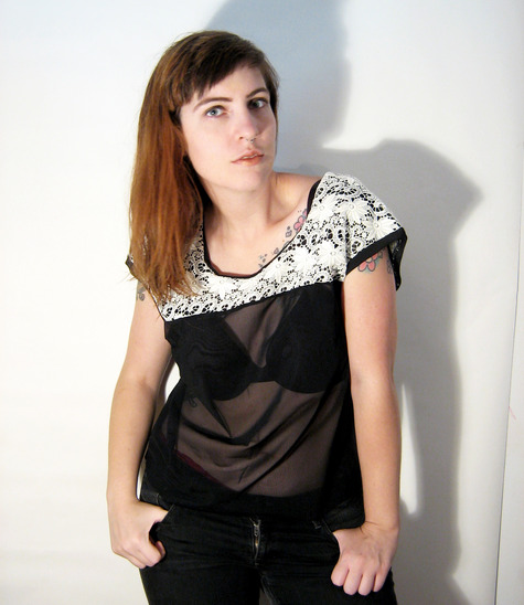Laceshirt_large