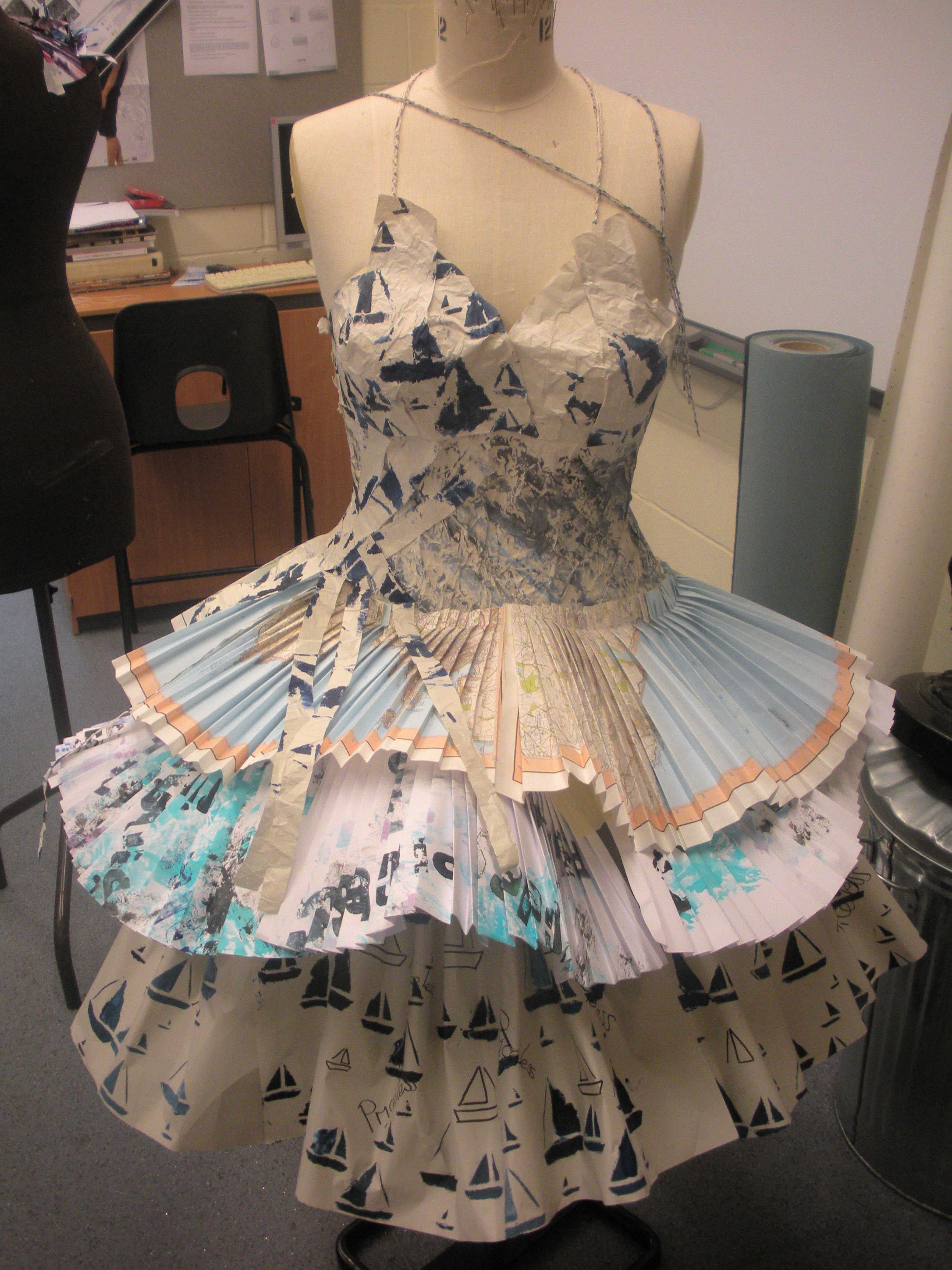 Urban nomad paper dress. – Sewing Projects | BurdaStyle.com