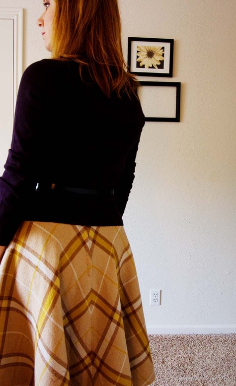 Linda_hop_skirt_back_large