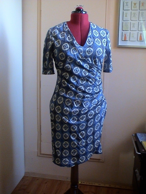 Jerseykleid_3_blau_2010_large