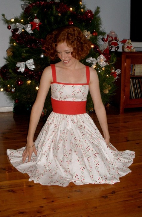 Dec2010xmasdress2_large
