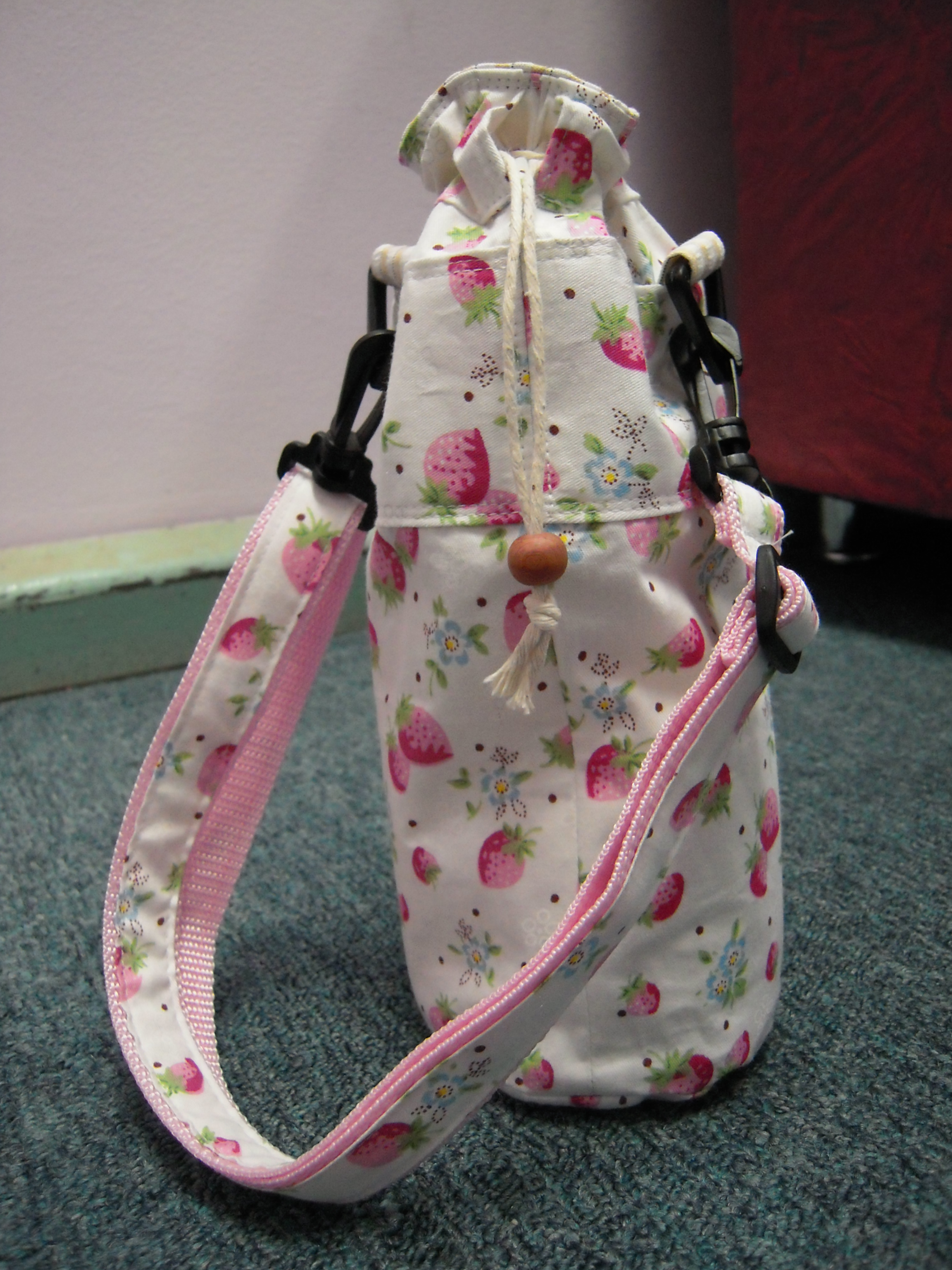 Water bottle carrier Sewing Projects