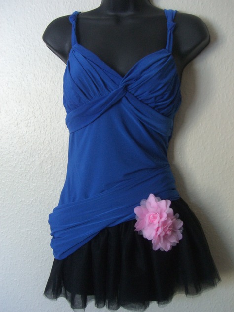 Blue_dress_large