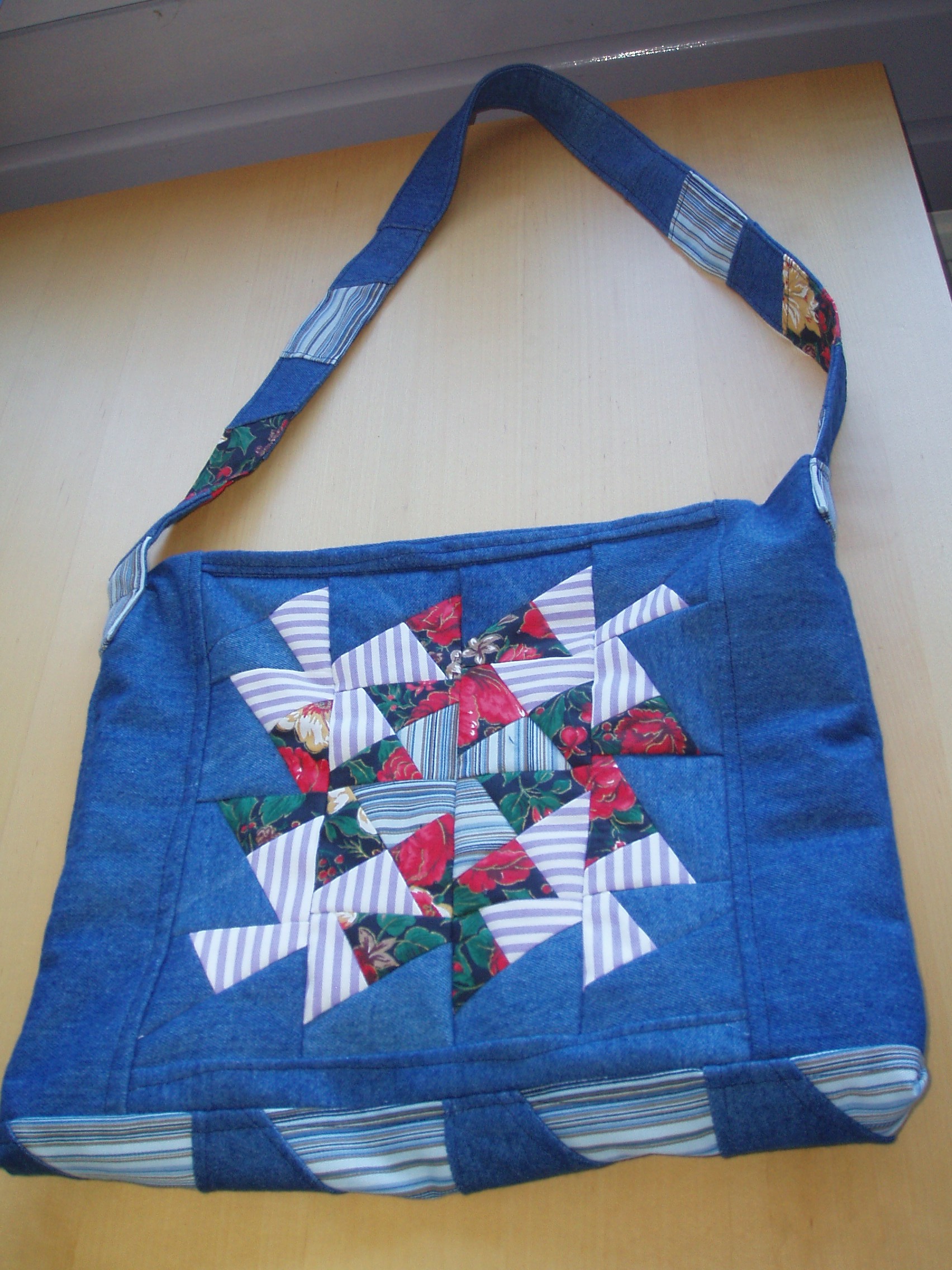 Denim patchwork Bag Sewing Projects