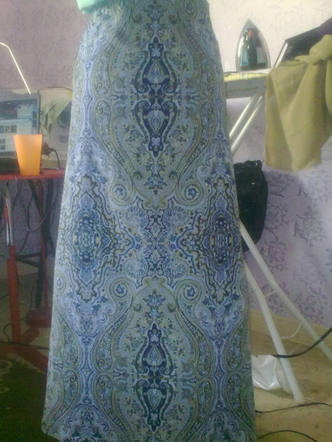 Blue_cord_skirt_front_large