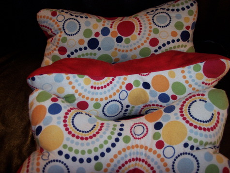 Bone Shaped Pillows By Beth Sewing Projects Burdastyle Com