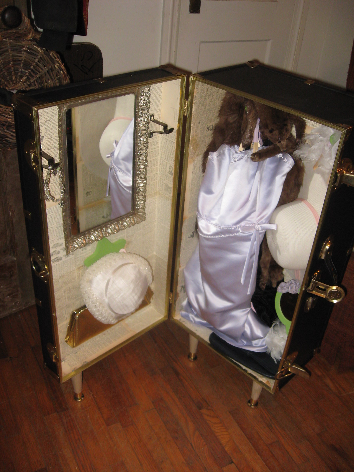 Dress up trunk Sewing Projects