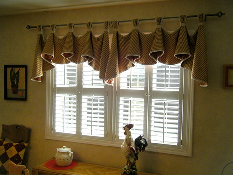 Kitchen_valance_01_large