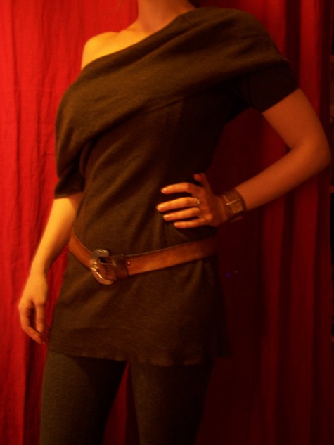 100_4476_large