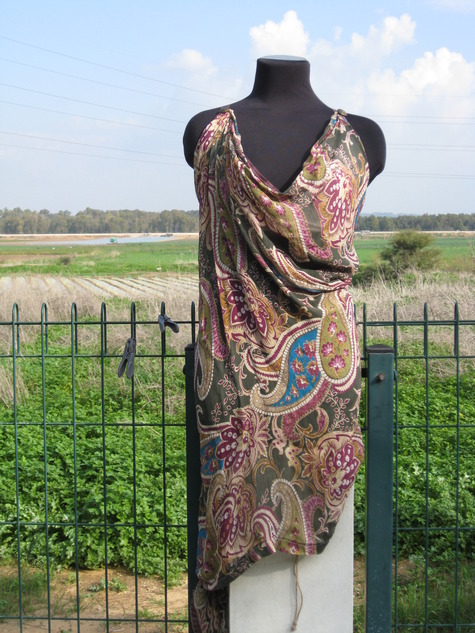 Hot_summer_evening_tunic_001_large