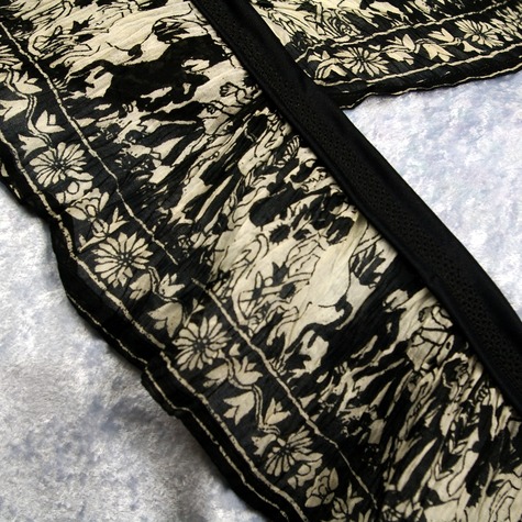 Medieval_scarf_close_print_large