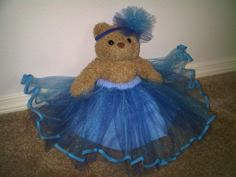 Blue_tulle_2_large