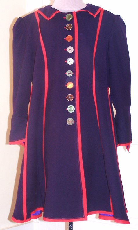 Laurel_coat_front_large