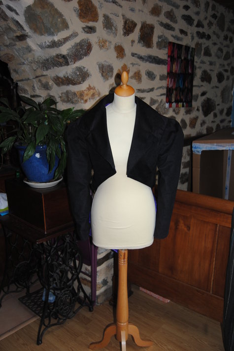 Jaquette_et_chapeau_cloche_004_large