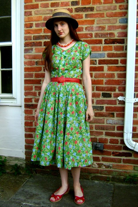 1950's Style Full Skirt Shirtwaist Dress – Sewing Projects | BurdaStyle.com