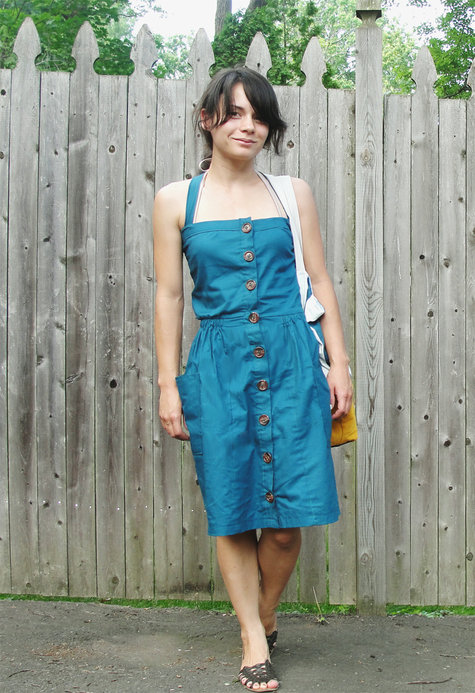 Pooldress02_large