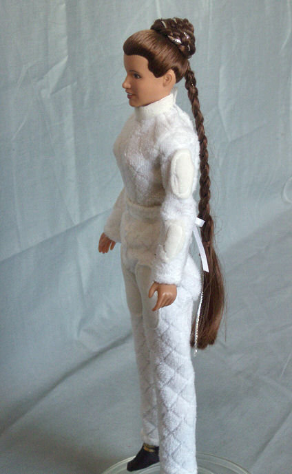 Leiahoth2_large