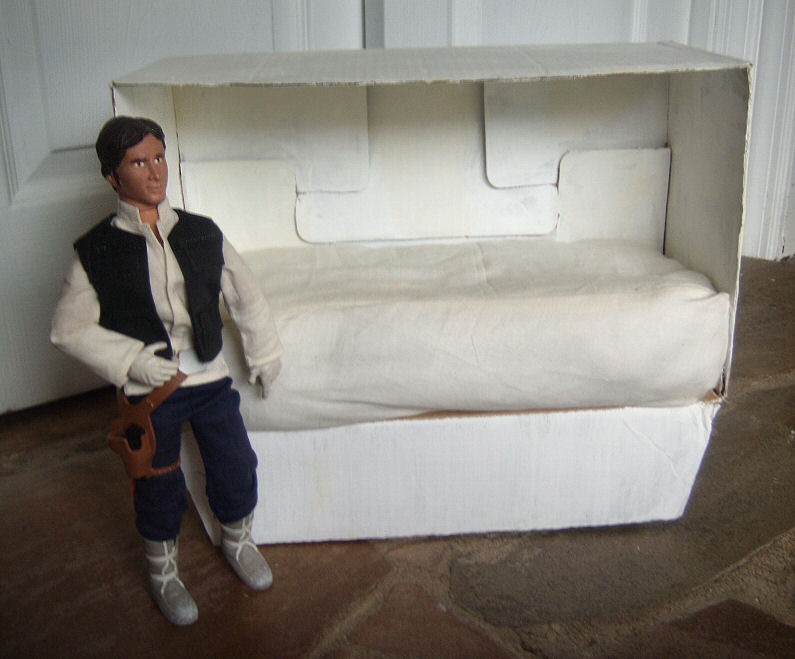 millennium falcon bed
