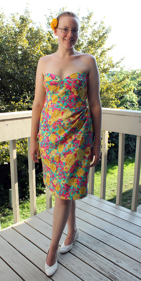 Bombshell Sarong  Dress with Floral Linen Sewing Projects 