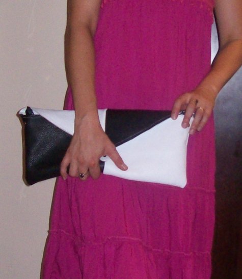 Ying_yang_clutch_-_copy_large