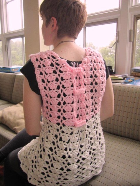 Emmasvest2_large