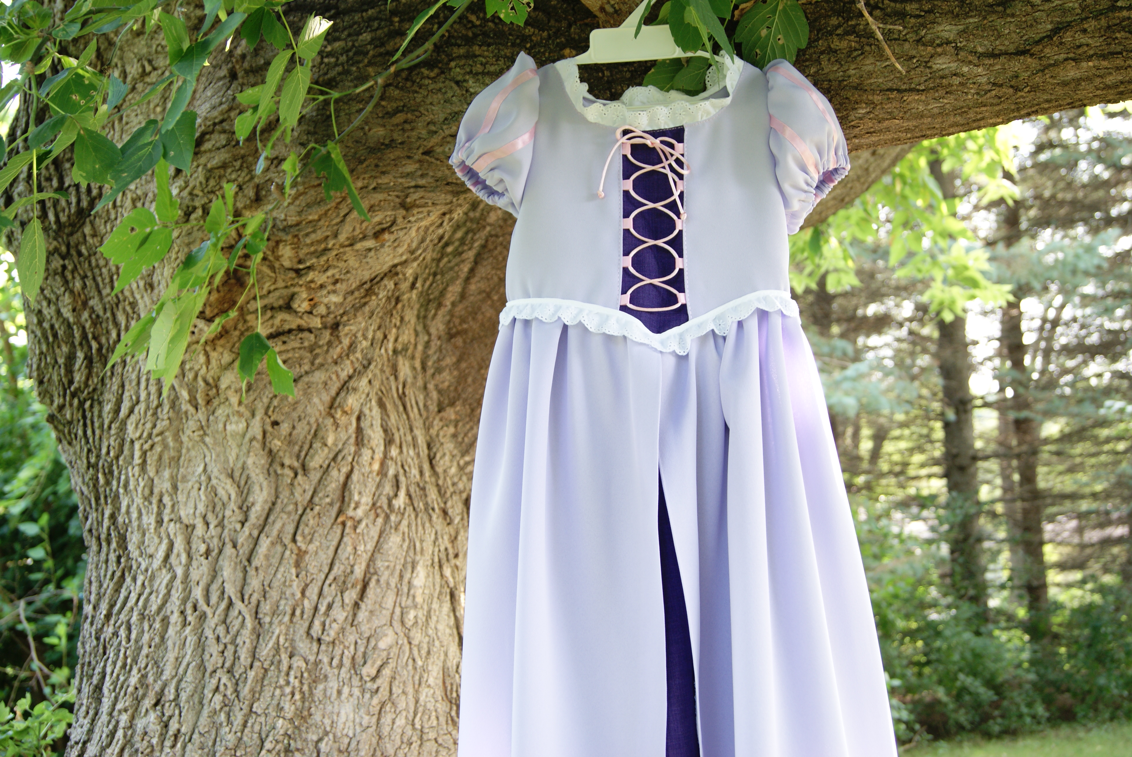 Princess Rapunzel dress – Sewing Projects | BurdaStyle.com