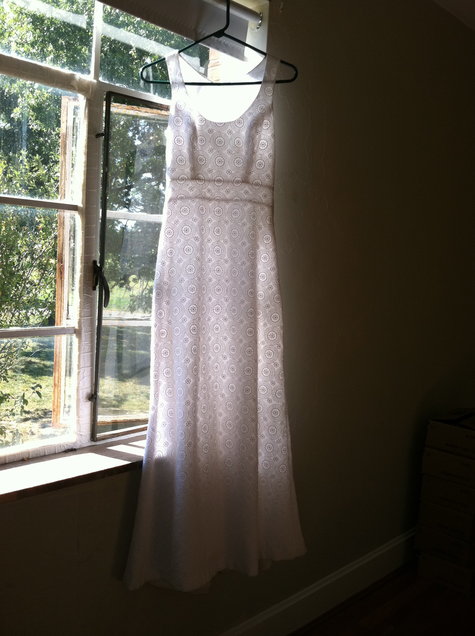 Hanging_dress_1_large