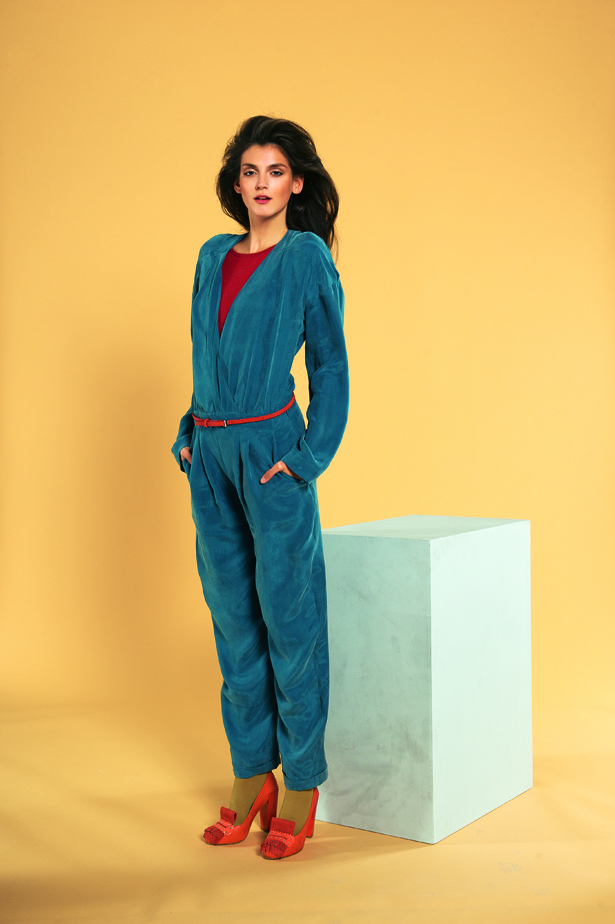 09/2011 Light colored jumpsuit Sewing Projects